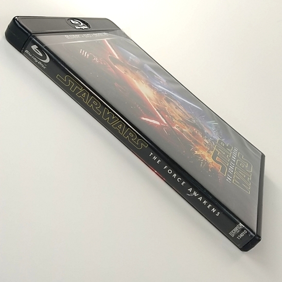 Star Wars: The Force Awakens Blu Ray/ DVD Combo pack - Picture 7 of 17
